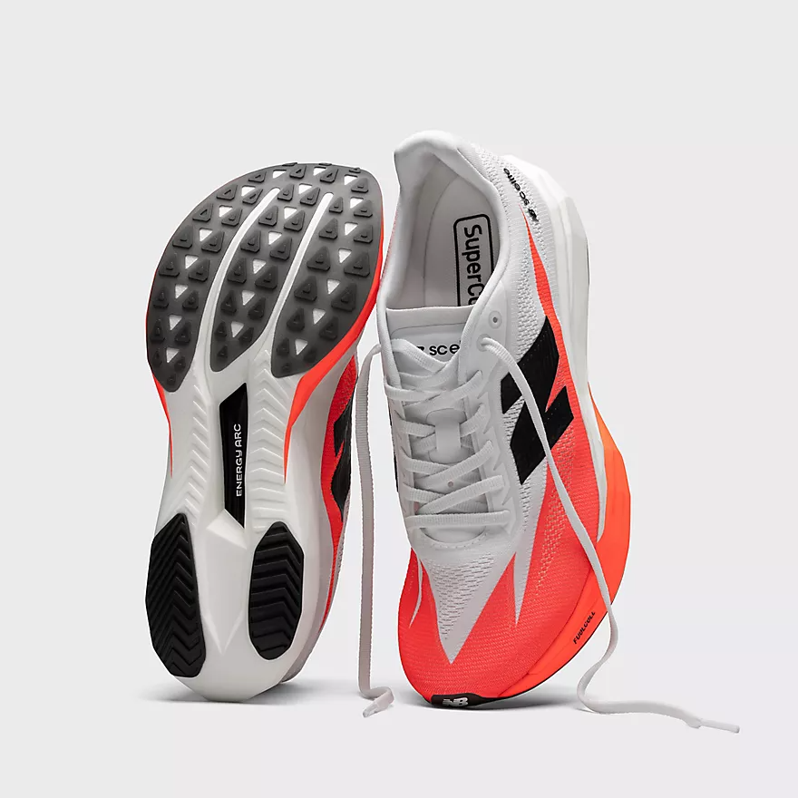 New Balance FuelCell SuperComp Elite v5 | Amerikasepetim
