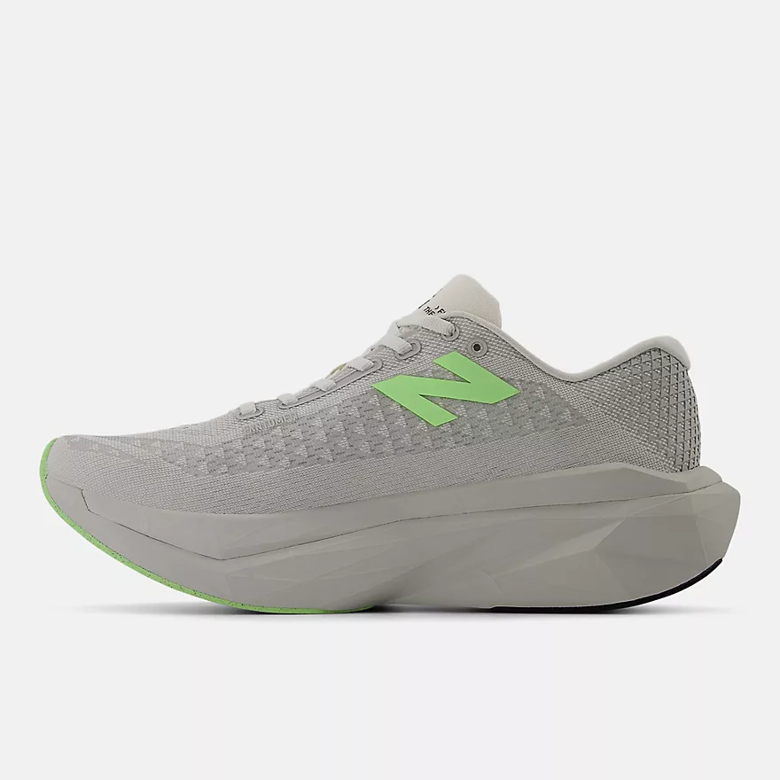 NEW BALANCE FUELCELL SUPERCOMP TRAINER V3
