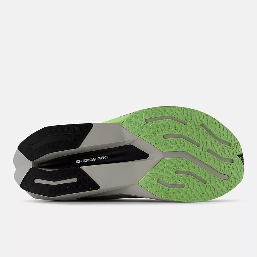 NEW BALANCE FUELCELL SUPERCOMP TRAINER V3