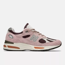 NEW BALANCE MADE IN UK 991V2 GRAPE SORBET