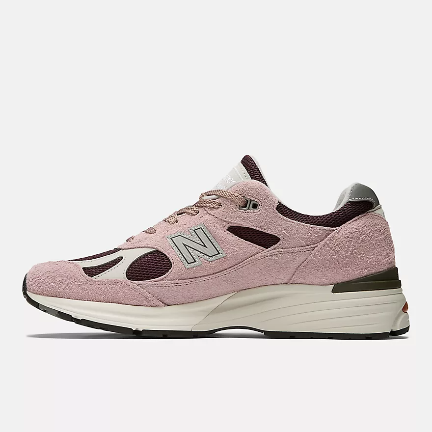 NEW BALANCE MADE IN UK 991V2 GRAPE SORBET