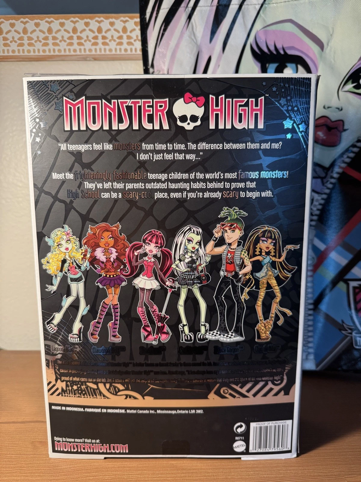 MONSTER HIGH BLACK & WHITE FRANKIE STEIN 2010 LIMITED EDITION SDCC DOLL NRFB