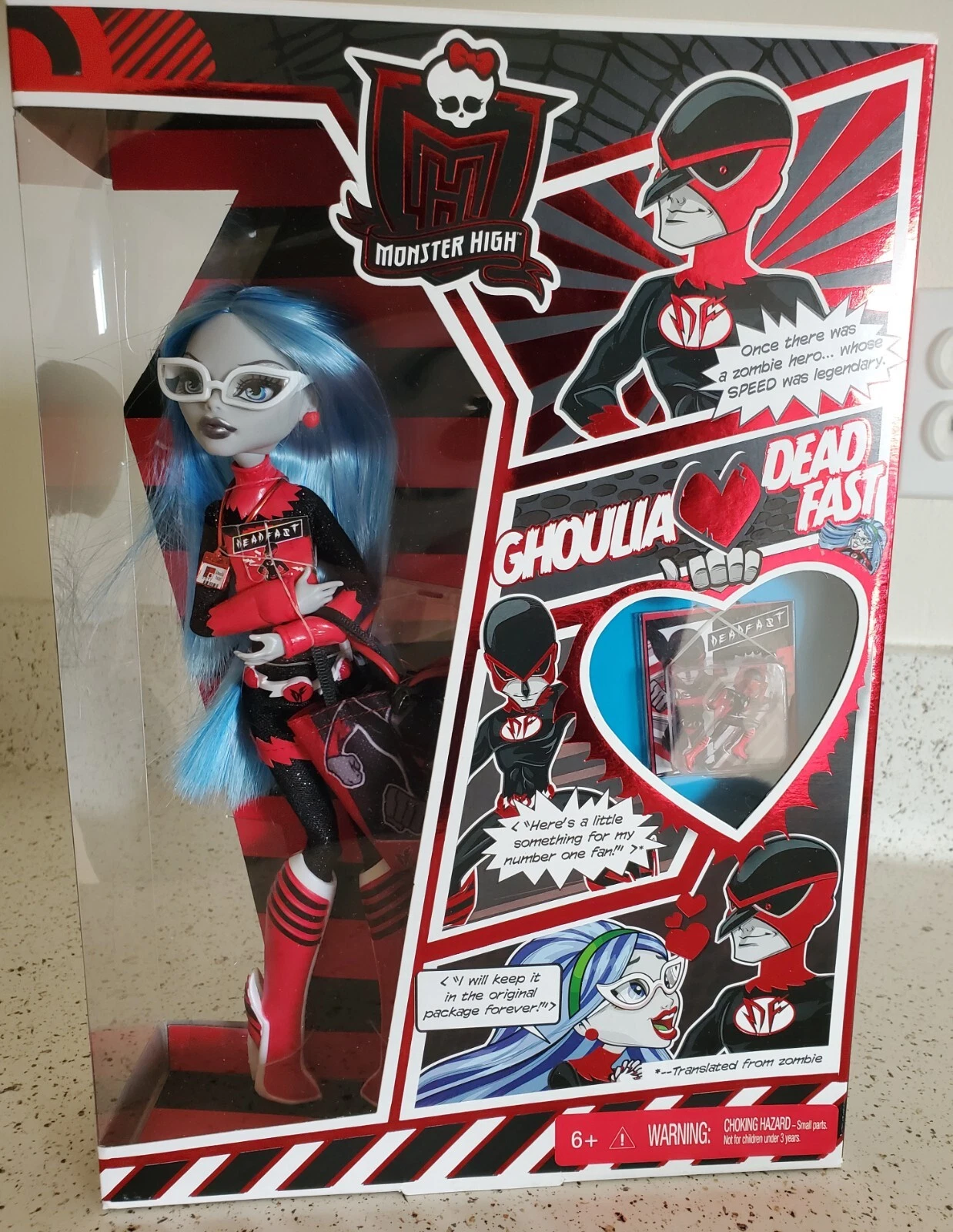 MONSTER HIGH GHOULIA YELPS DEAD FAST SDCC 2011 COMIC CON
