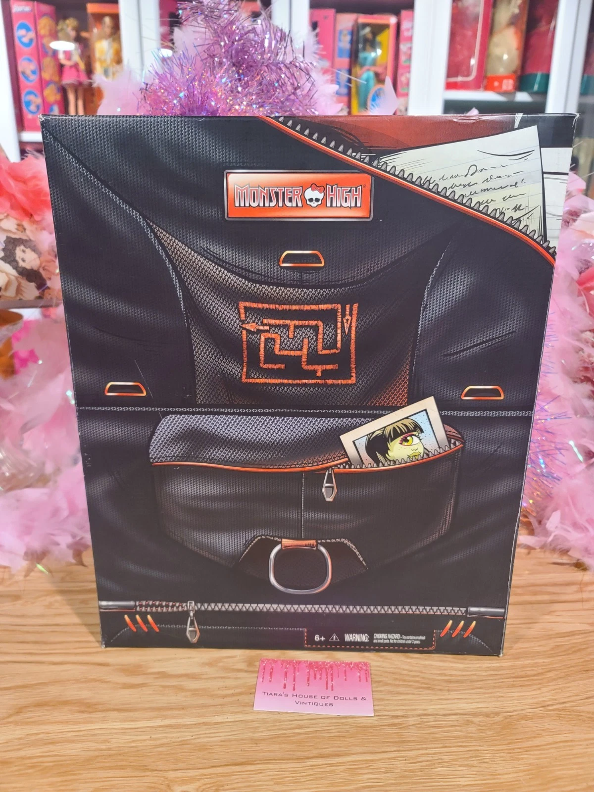 MONSTER HIGH SDCC MANNY TAUR & IRIS CLOPS DOLL SET!