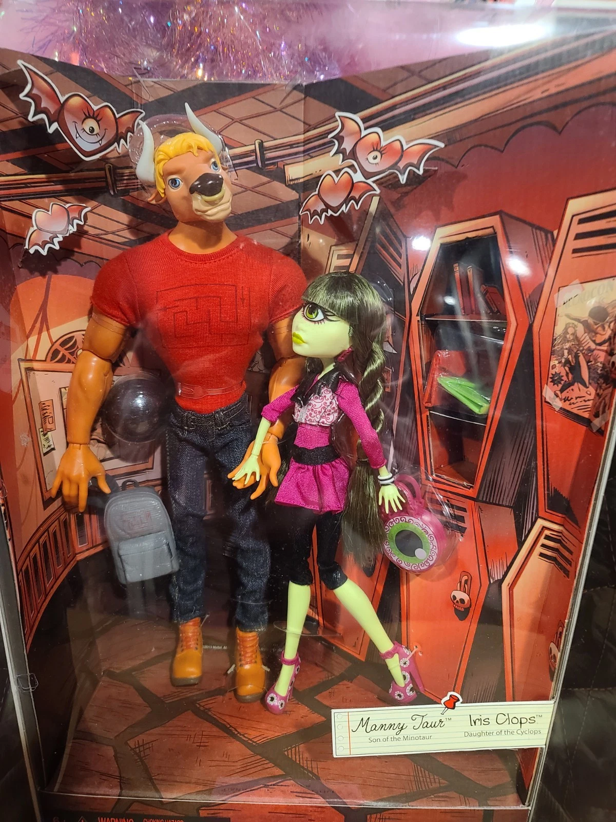 MONSTER HIGH SDCC MANNY TAUR & IRIS CLOPS DOLL SET!