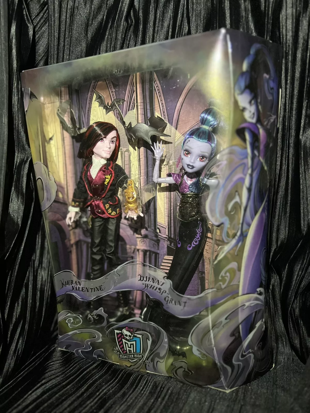 MONSTER HIGH DOLLS KIERAN VALENTINE AND DJINNI WHISP GRANT SDCC NEW SIGNED