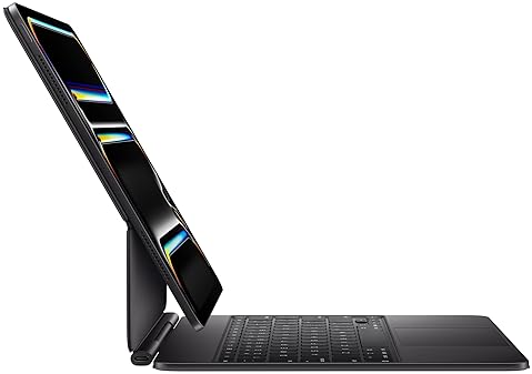 APPLE IPAD PRO 13-INCH MAGIC KEYBOARD CASE WITH TRACKPAD, US ENGLISH, BLACK ENHANCED TYPING