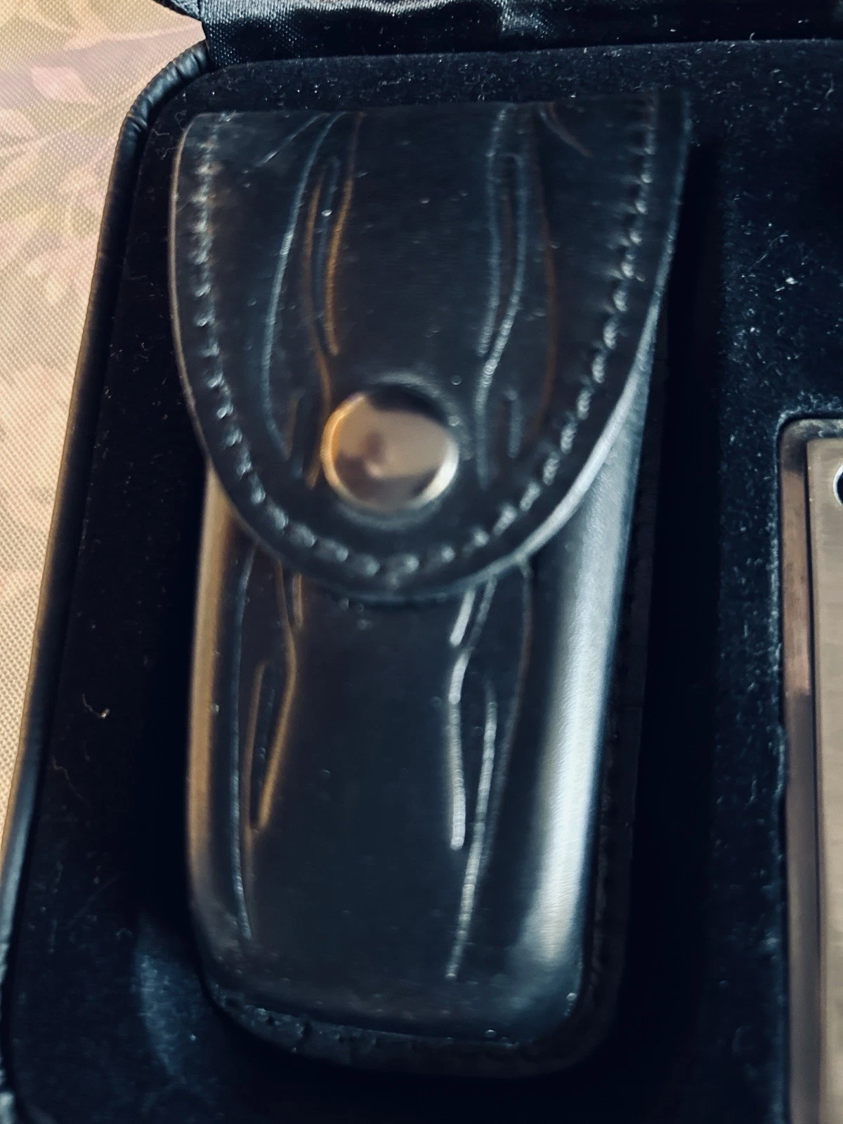 HARLEY DAVIDSON FORD SUPERCHARGED F-150 PAPERWEIGHT-KNIFE IN CASE