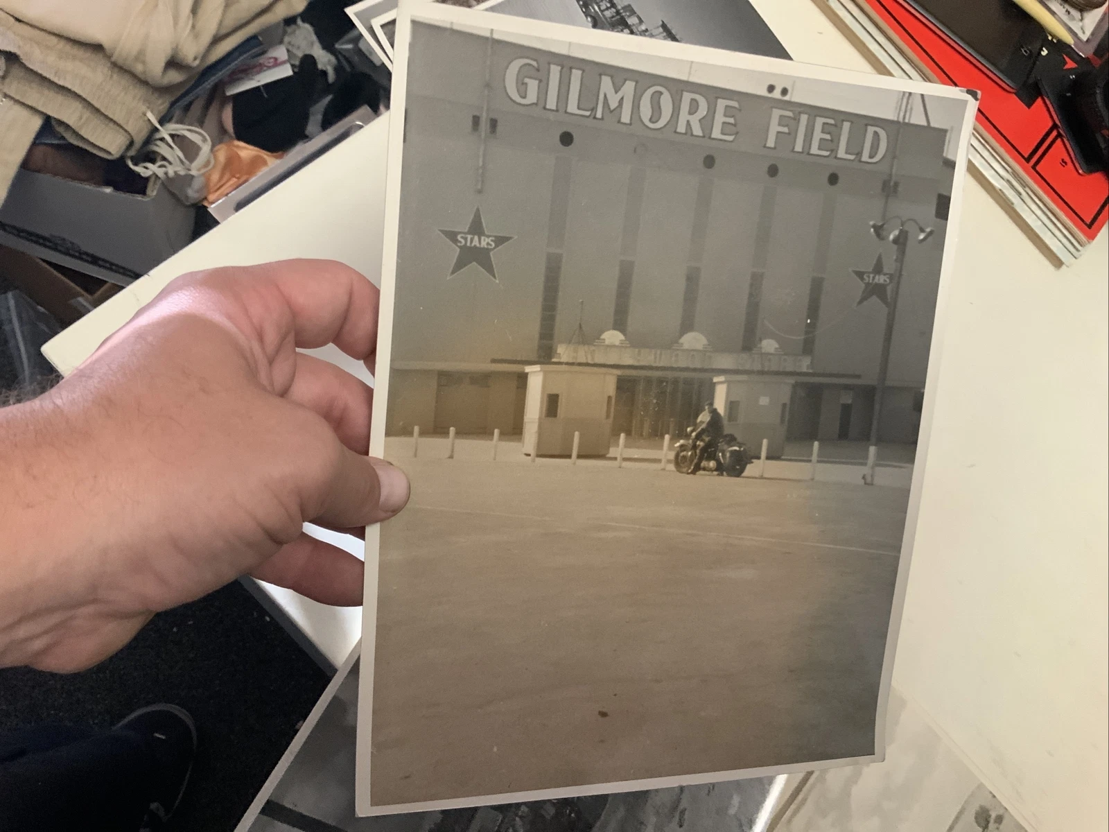 HARLEY  DAVIDSON PHOTOS GILMORE GAS YOSEMITE PHILLIPS 66 ESTATE 6 VINTAGE 8X10