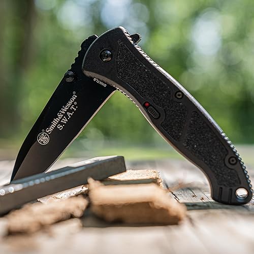 SMITH WESSON SWATLBS 8.5 ASSISTED OPENING KNIFE, 3.7 SERRATED BLADE, ALUMINUM HANDLE, EDC TACTICAL