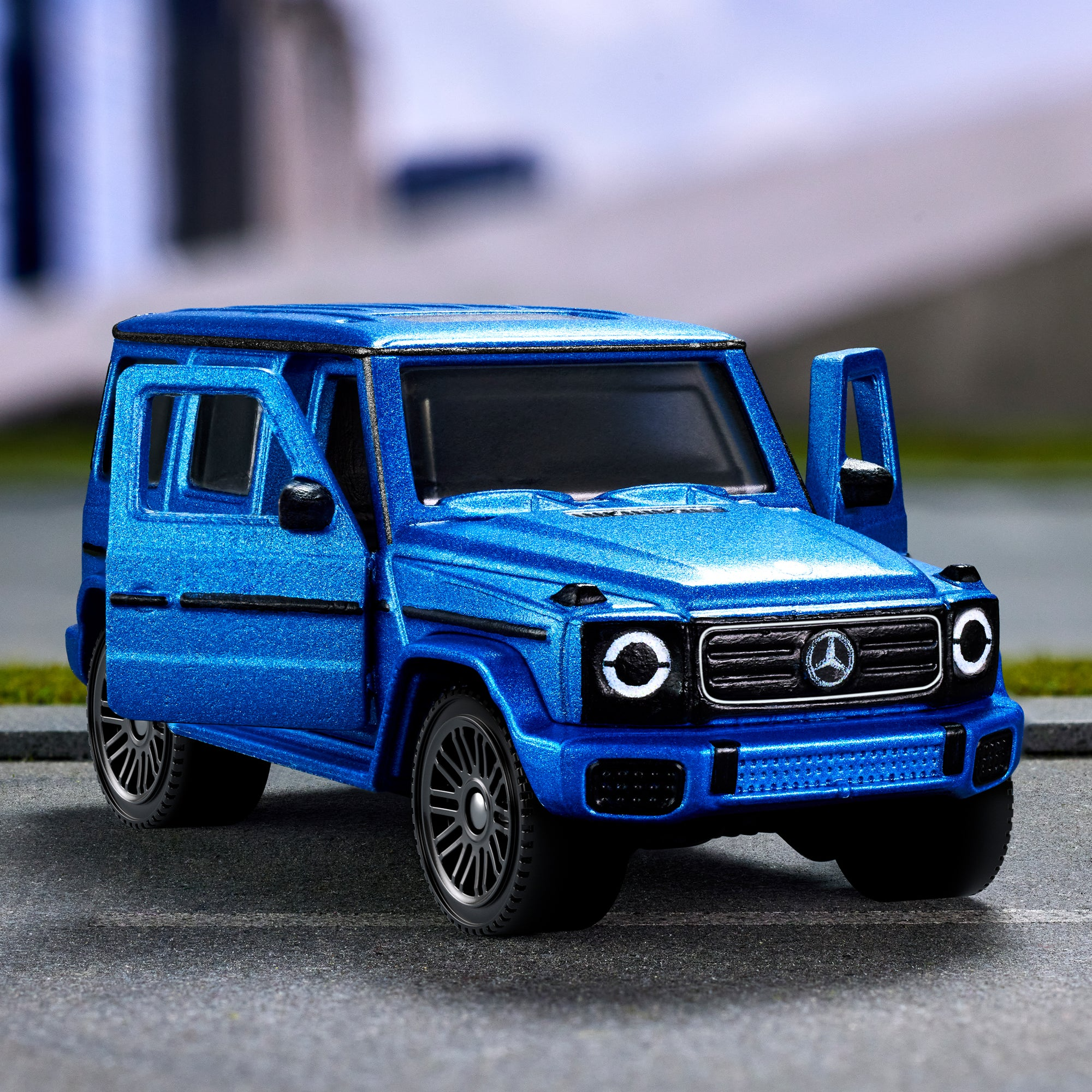 MATCHBOX MERCEDES-BENZ G 580 WITH EQ TECHNOLOGY COLLECTIBLE DIECAST