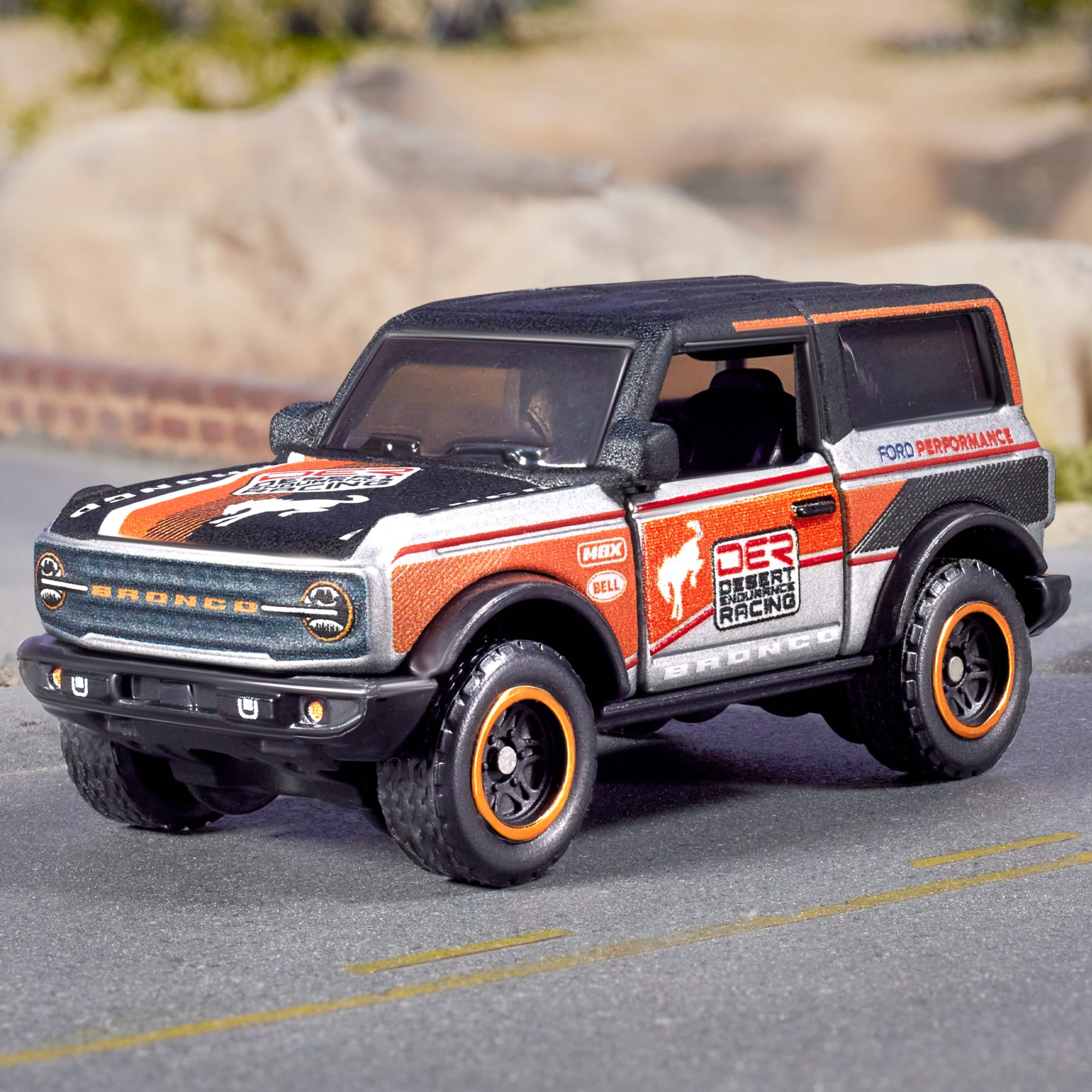 MATCHBOX 2021 FORD BRONCO COLLECTIBLE DIECAST