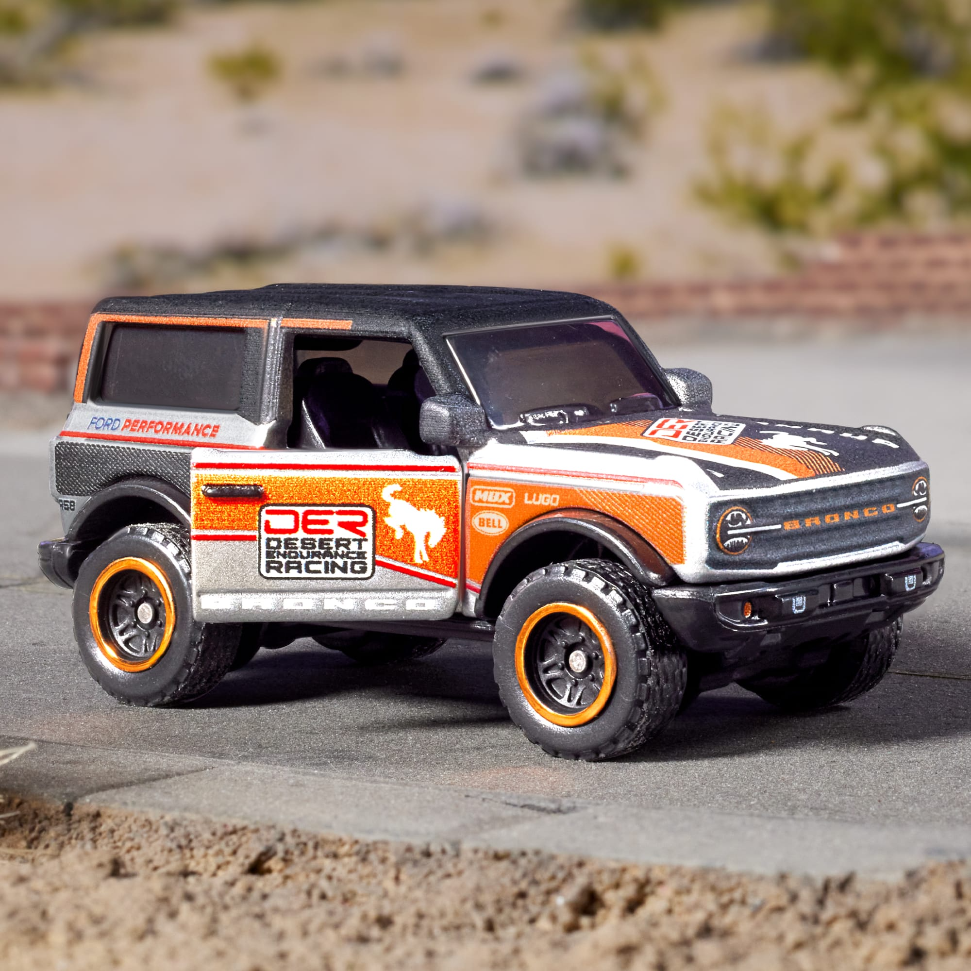 MATCHBOX 2021 FORD BRONCO COLLECTIBLE DIECAST