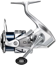 SHIMANO 23 STRADIC SPINNING REEL C2000S C5000XG LIGHTWEIGHT, DURABLE, SMOOTH FISHING REEL