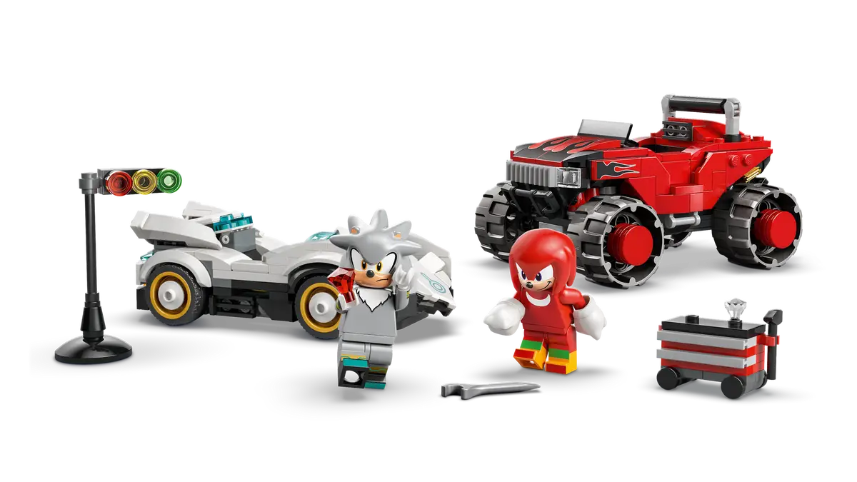 LEGO SILVER'S CAR VS. KNUCKLES' MONSTER TRUCK