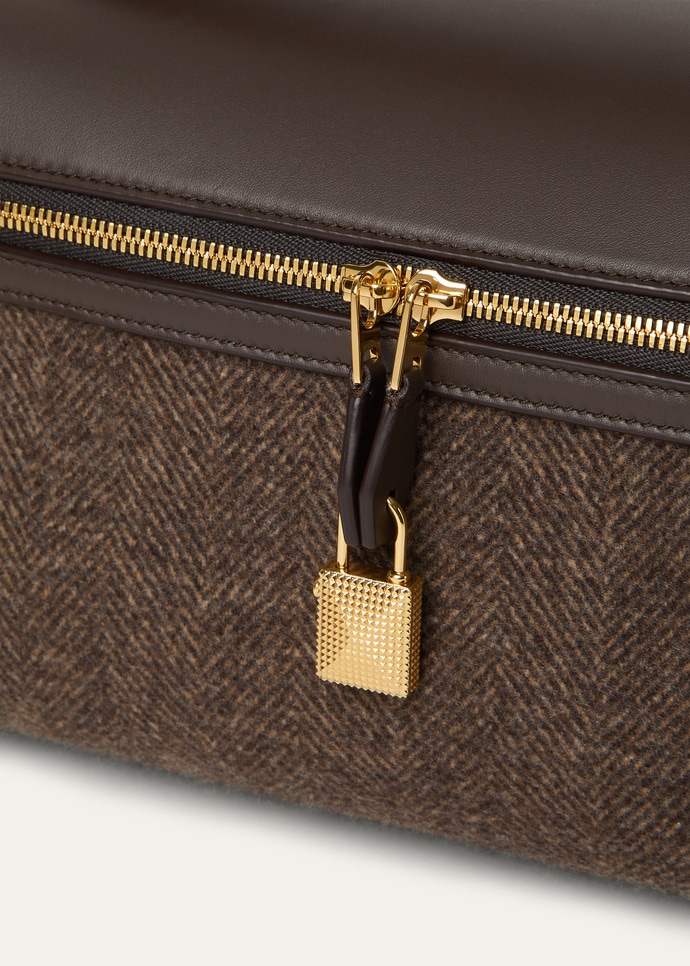 Loro Piana Extra Softy Bag L33 Wish® Wool, Cashmere Brown Chevron