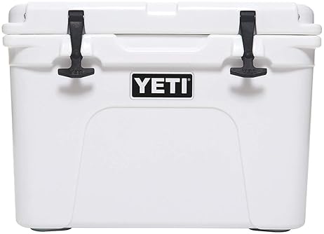 YETI TUNDRA 35 COOLER DURABLE, HEAVY-DUTY INSULATED COOLER FOR OUTDOOR ADVENTURES