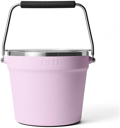 YETI BEVERAGE AND ICE BUCKET HOLDS 6 LONGNECK BOTTLES OR 3 WINE BOTTLES, DURABLE COOLER