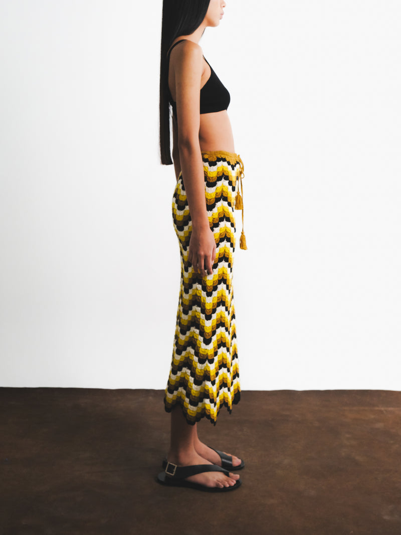 ESCVDO SUSPIRO SKIRT GOLDEN & BLACK