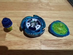 BEYBLADE X UX-00 AERO PEGASUS 3-70A DOUBLE METAL COAT TAKARATOMY BLUE GREEN USED