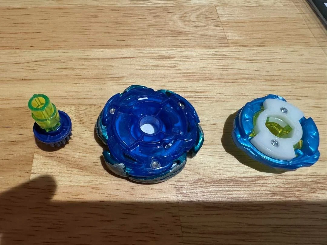 BEYBLADE X UX-00 AERO PEGASUS 3-70A DOUBLE METAL COAT TAKARATOMY BLUE GREEN USED