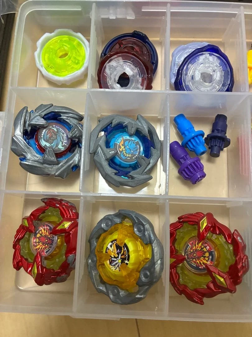 BEYBLADE LOT TAKARA TOMY METAL FUSION BURST BAKUTEN SHOOT FROM JAPAN SET 136661K
