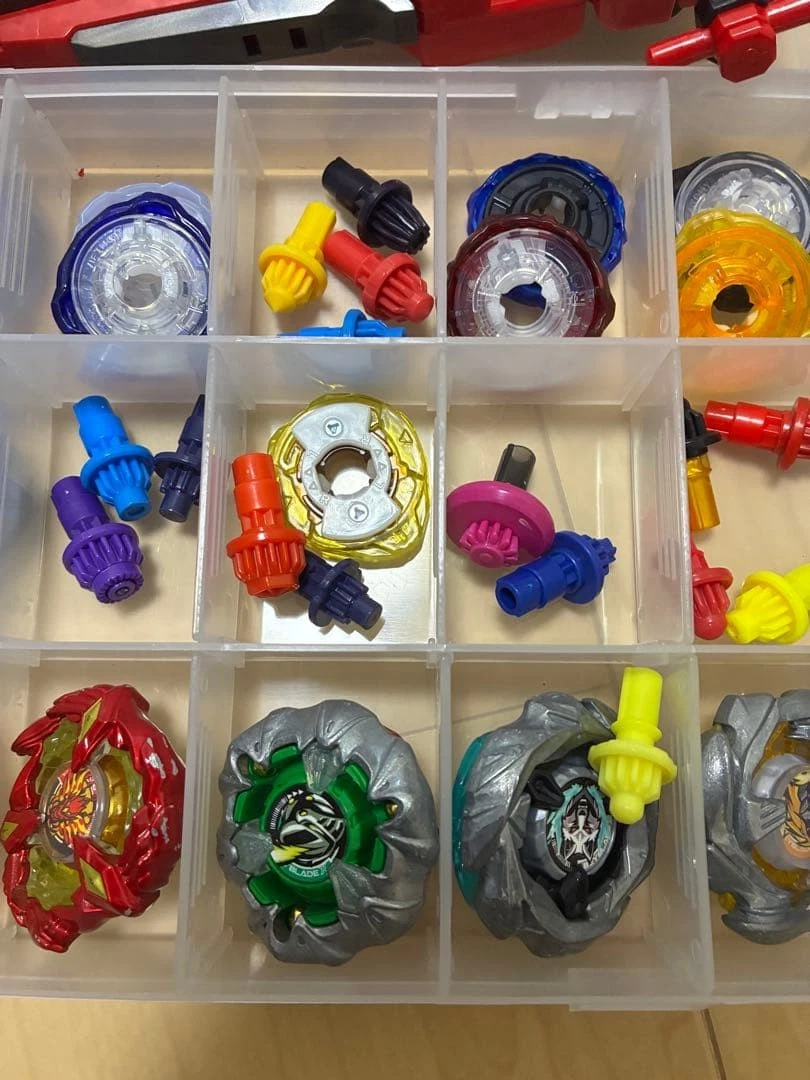BEYBLADE LOT TAKARA TOMY METAL FUSION BURST BAKUTEN SHOOT FROM JAPAN SET 136661K
