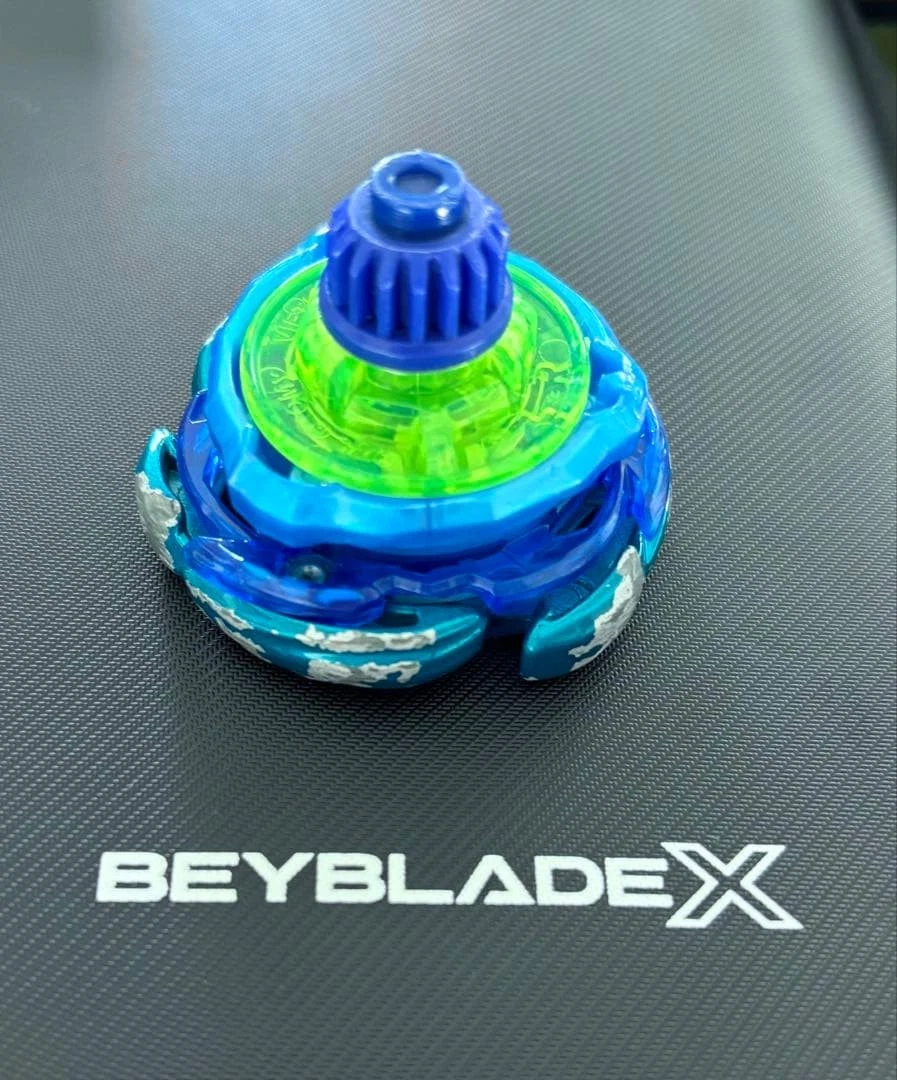 Beyblade X UX-00 Aero Pegasus 3-70A | Amerikasepetim