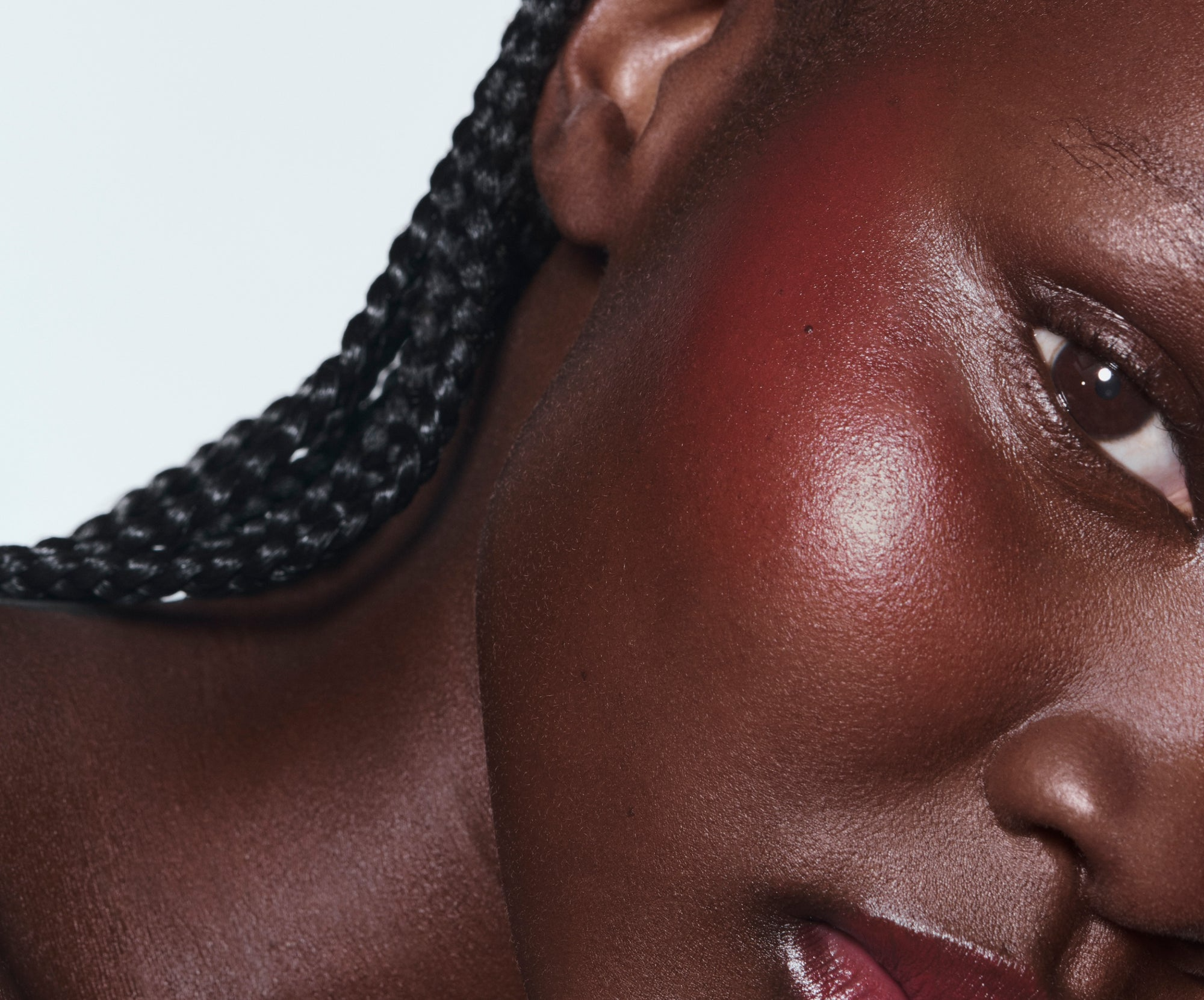 RHODE POCKET BLUSH THE NATURAL FLUSH PEARLY WARM RED