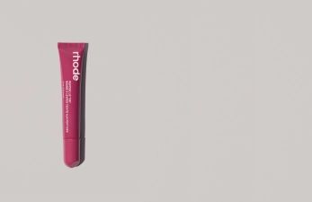 RHODE PEPTIDE LIP TINT  THE TINTED LIP  LAYER  CRUSHED BERRY