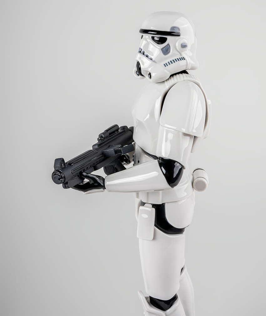 SIDESHOW STORMTROOPER PORCELAIN STATUE BY LLADRó