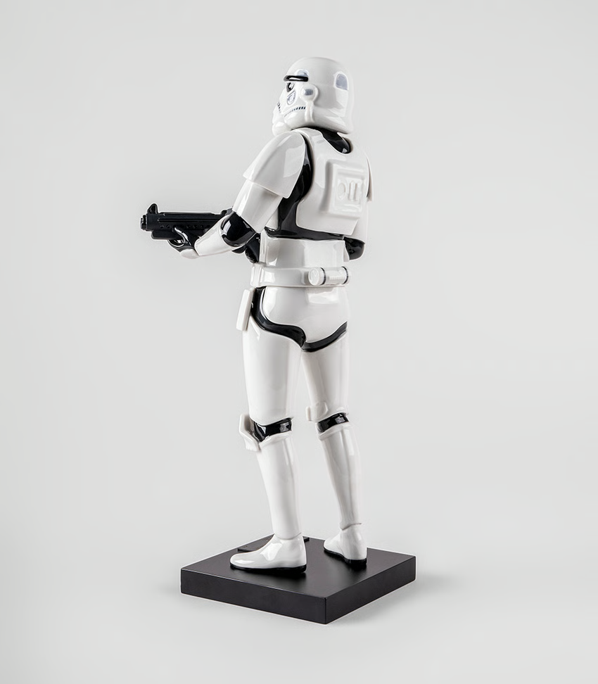 SIDESHOW STORMTROOPER PORCELAIN STATUE BY LLADRó