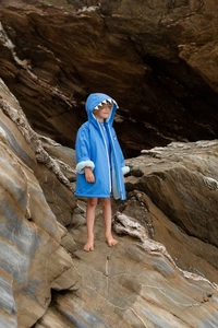 ROARSOME REEF THE SHARK - KIDS OUTDOOR CHANGING ROBE
