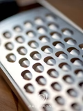 DALSTRONG © PROFESSIONAL EXTRA COARSE WIDE CHEESE GRATER