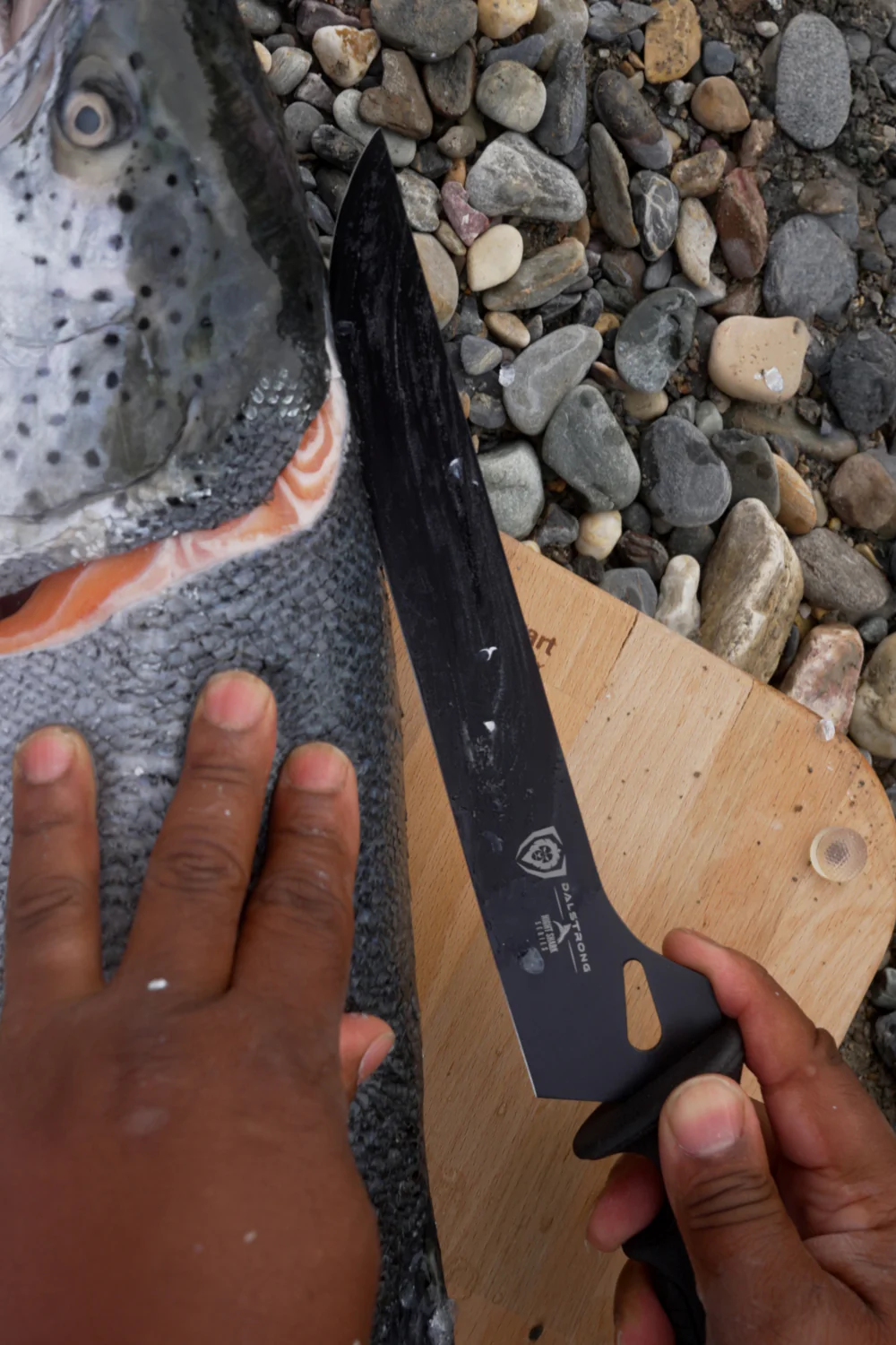 DALSTRONG NIGHT SHARK SERIES OFFSET SLICING & CARVING KNIFE 10"