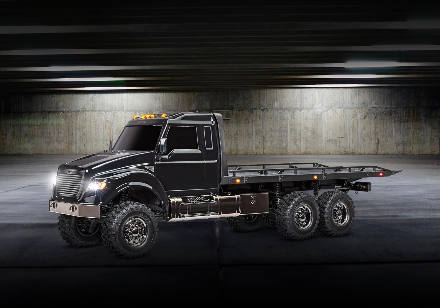 TRAXXAS TRX-6 ULT RC HAULER TRUCK WITH WINCH DURABLE REMOTE CONTROL OFF-ROAD VEHICLE