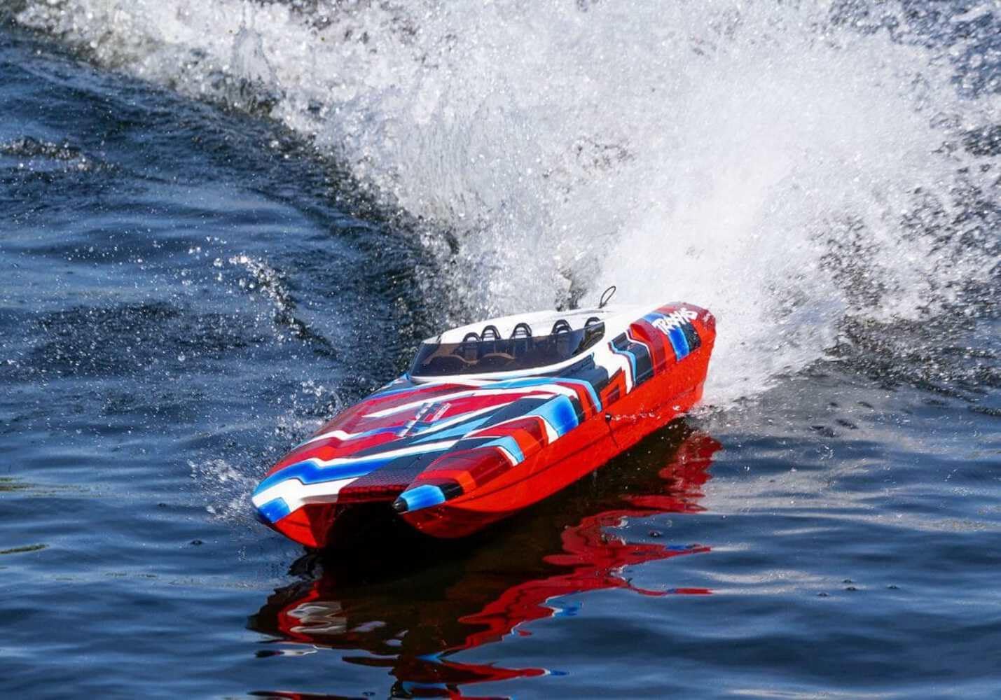 TRAXXAS DCB M41 WIDEBODY RED - BATTERY AND CHARGER NOT INCLUDED