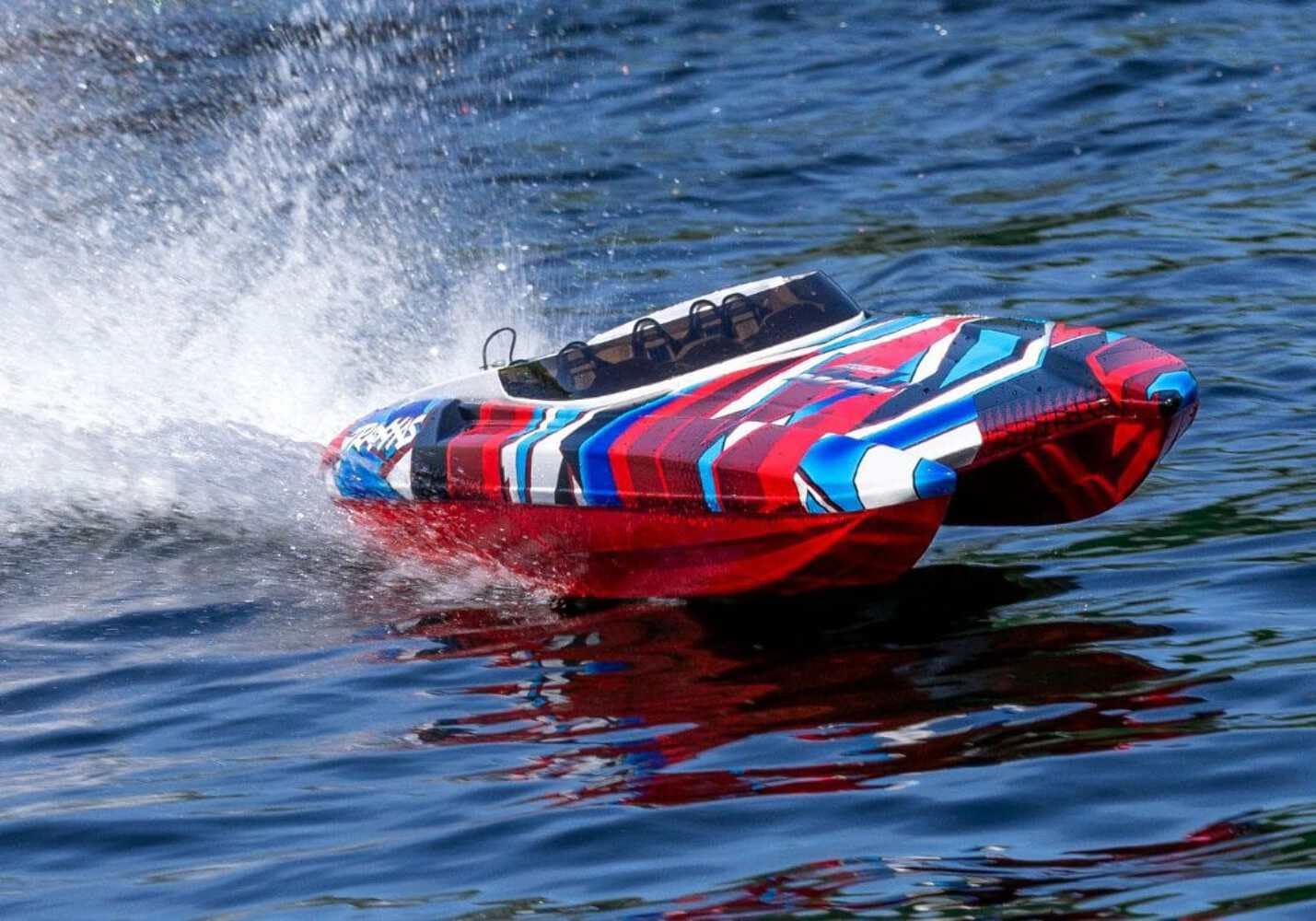 TRAXXAS DCB M41 WIDEBODY RED - BATTERY AND CHARGER NOT INCLUDED