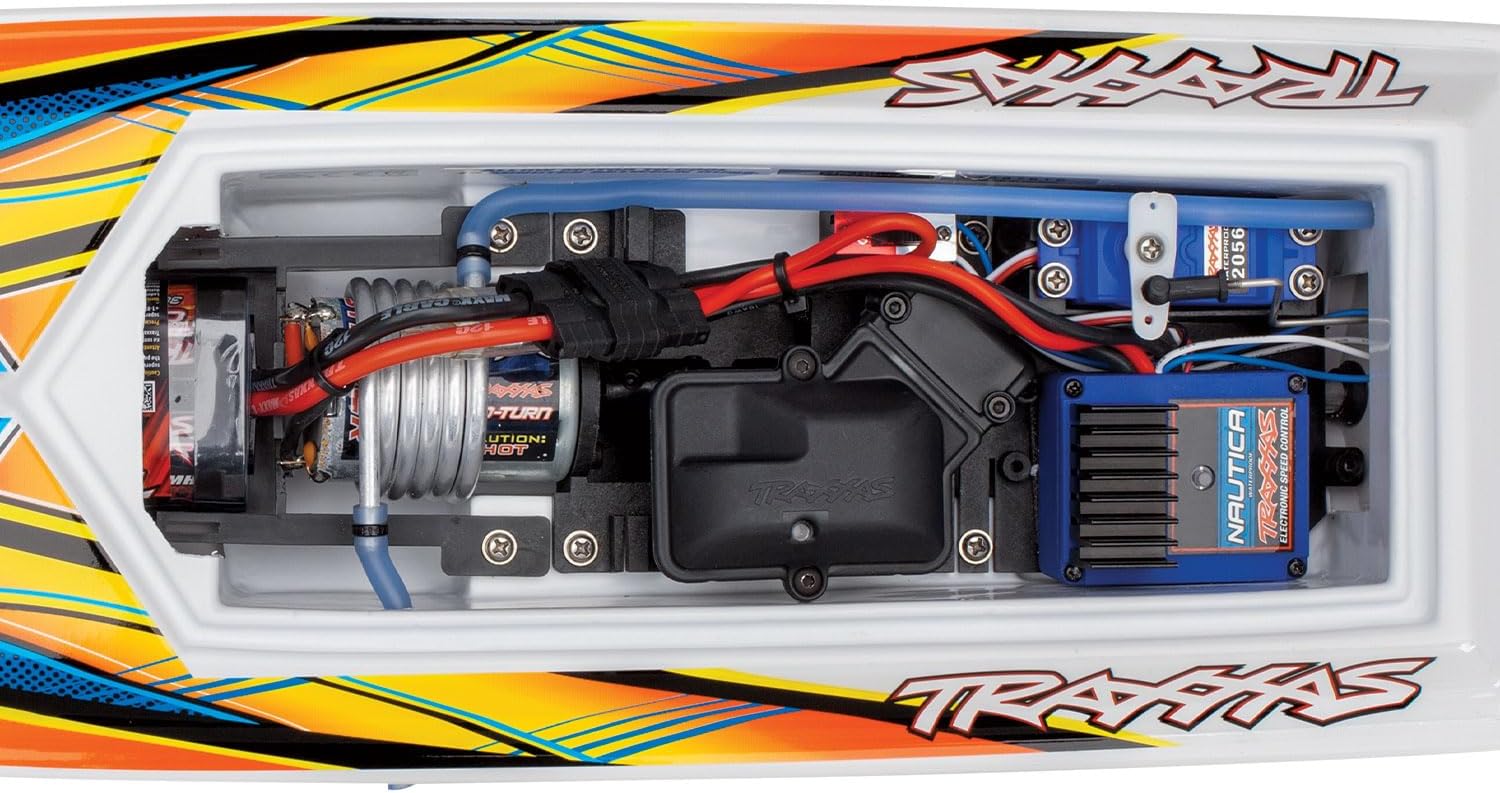 TRAXXAS BLAST HIGH-SPEED REMOTE CONTROL RACE BOAT FAST RC WATERCRAFT TOY