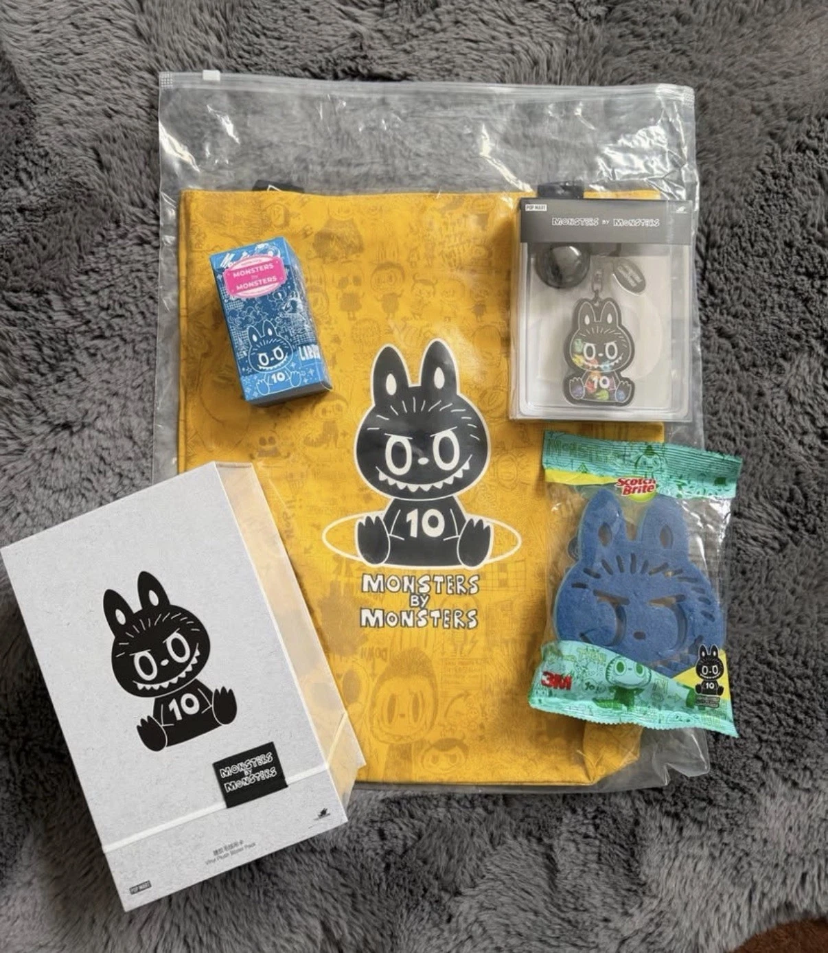 LABUBU 10 YEAR ANNIVERSARY BLACK PLUSH LABUBU BUNDLE! 5 ITEMS - AUTHENTIC
