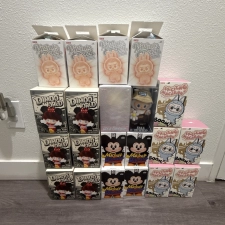 LABUBU LOT OF 21 AUTHENTIC POP MART - LETS CHECKMATE - MACARON