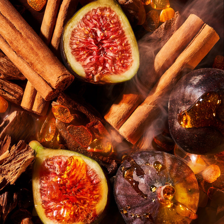 ROJA LONDON AMBER AOUD THE ICONIC OUD VANILLA, BENZOIN, AND AOUD 10 ML