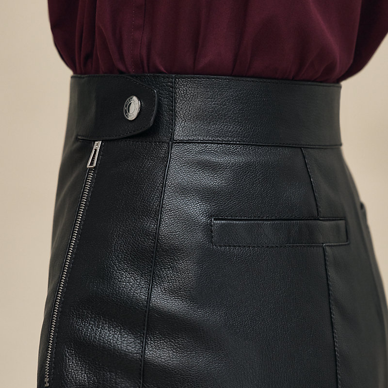 HERMES LEATHER SHORTS NOIR