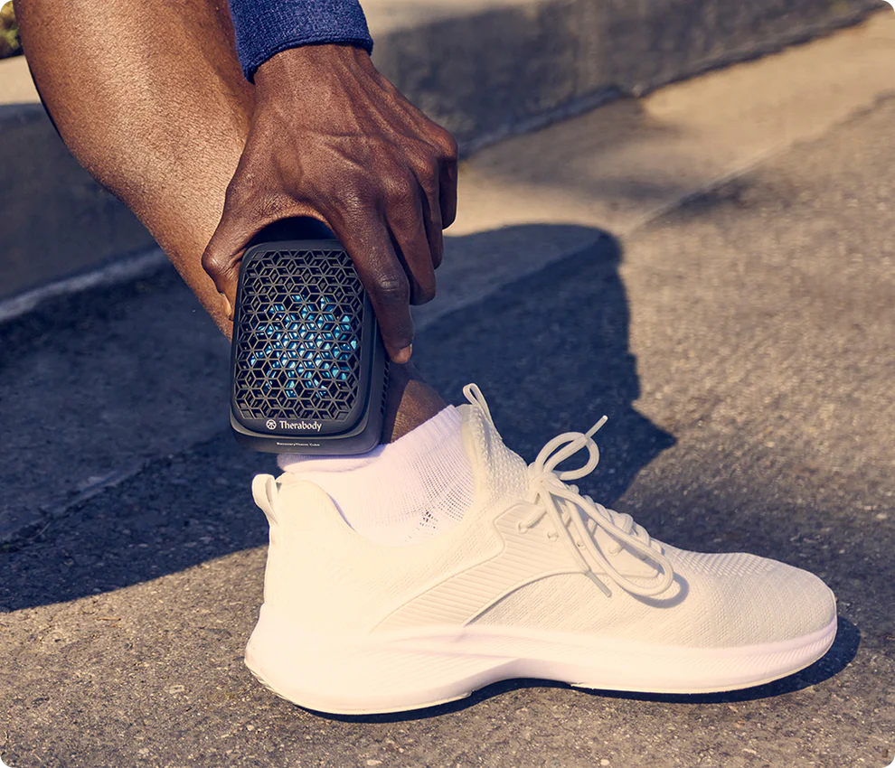 THERABODY RECOVERYTHERM CUBE HOT & COLD WEARABLES
