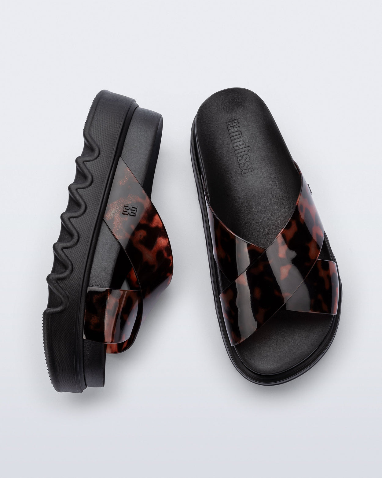 MELISSA COZY CROSS PLATFORM  BLACK/TORTOISE