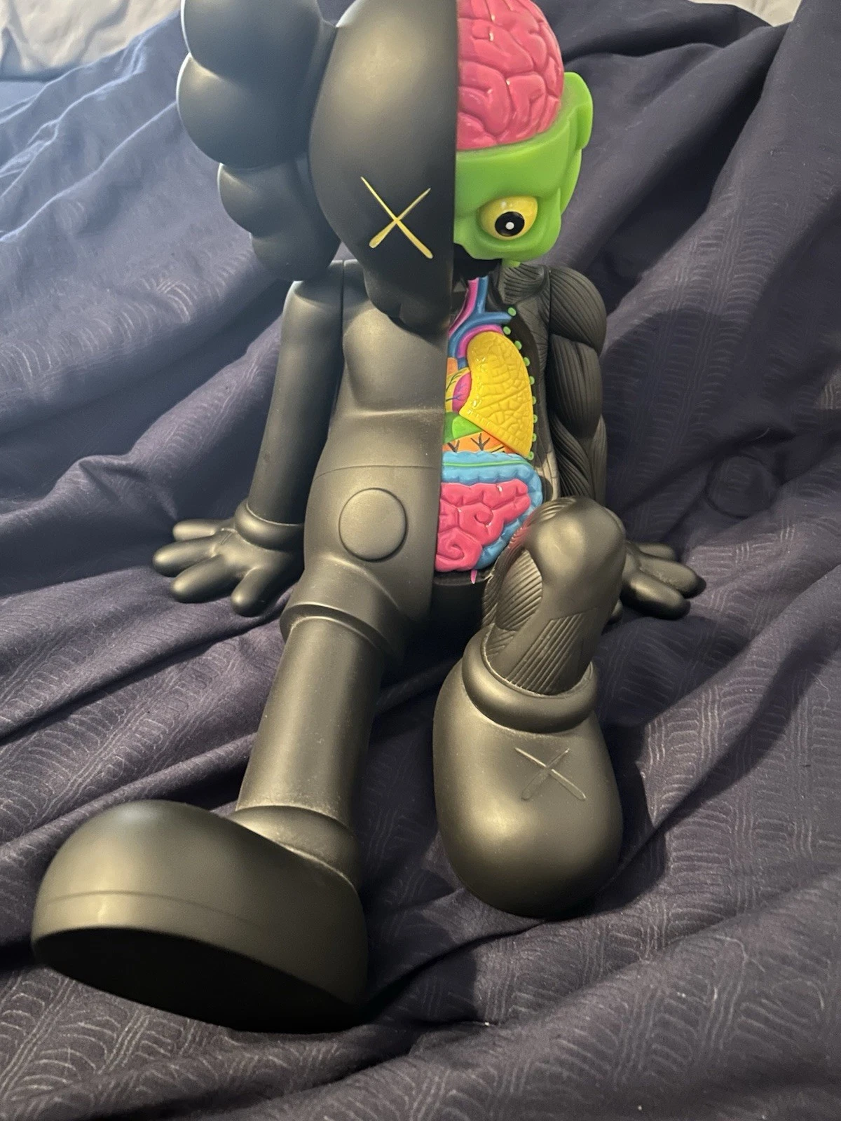 KAWS RESTING PLACE COMPANION FIGURE 2013 ORIGINALFAKE PLASTIC BLACK MULTICOLOR