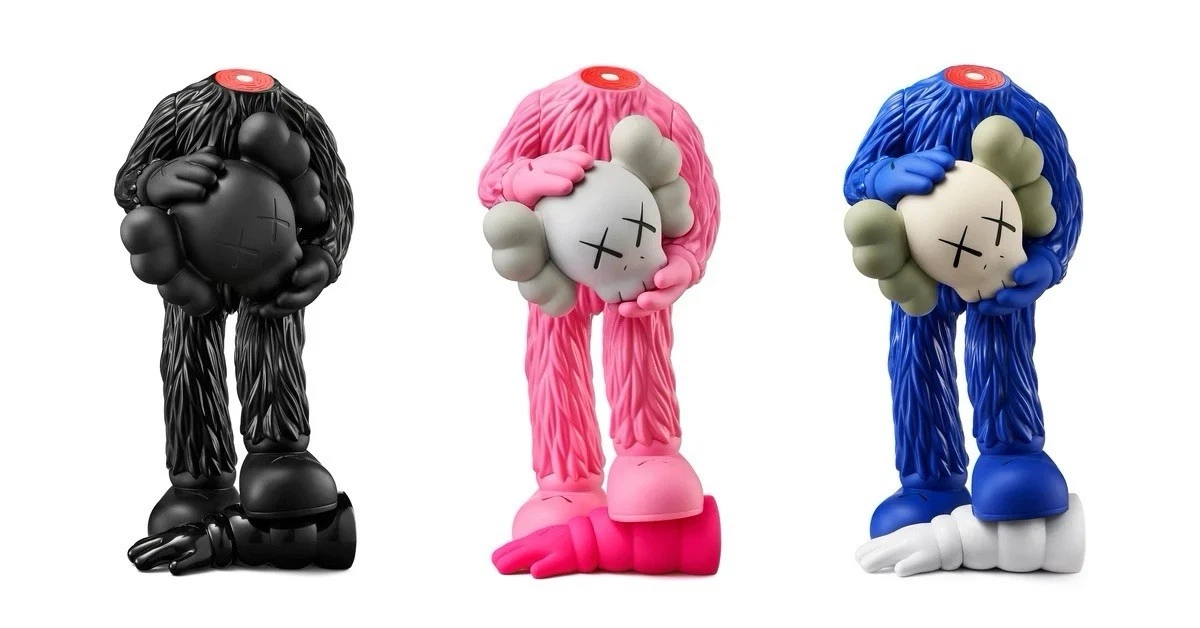 KAWS COMPANION FELLOWS VINYL LIMITED EDITION BLUE PINK BLACK 3 PIECE INHAND