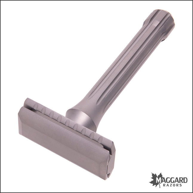 BLACKLAND RAZORS BLACKBIRD TITANIUM CLOSED COMB DE SAFETY RAZOR WITH 85MM HANDLE, SATIN FINISH