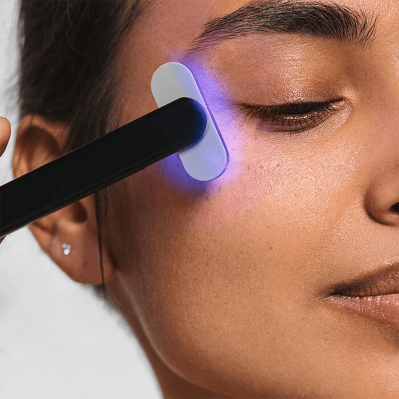 Solawave Anti-Breakout Skincare Wand with Blue Light Therapy-2