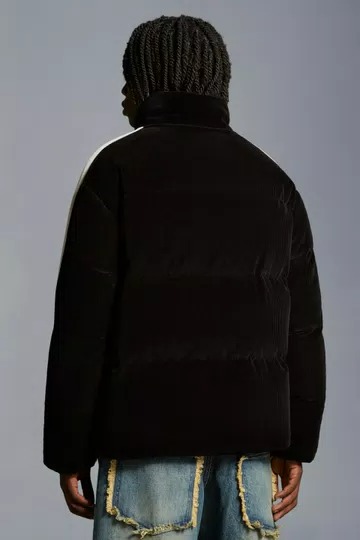 Moncler Ramsau Short Down Jacket - Black-1